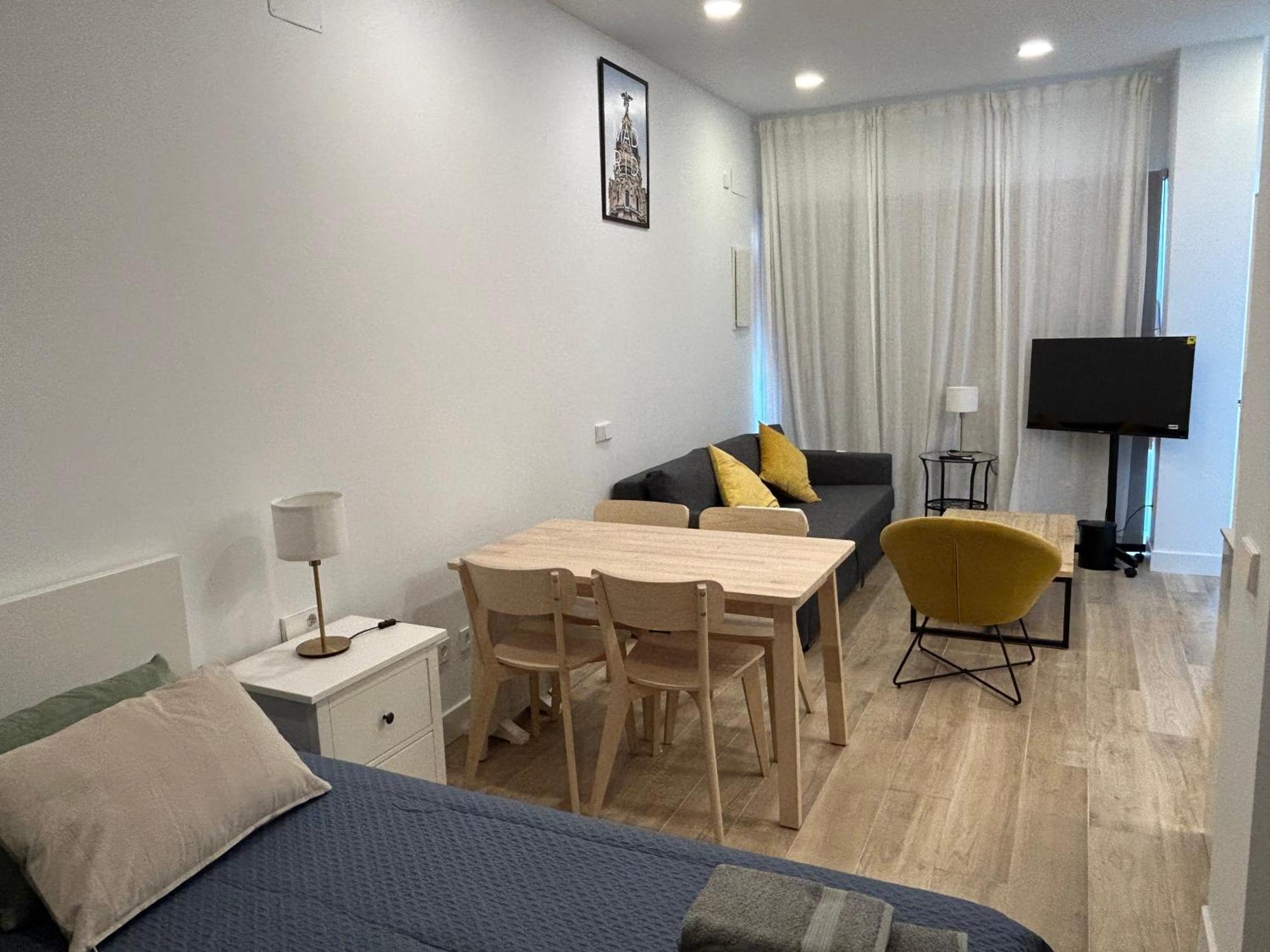 Azca-Bernabeu Apartments Madri Quarto foto